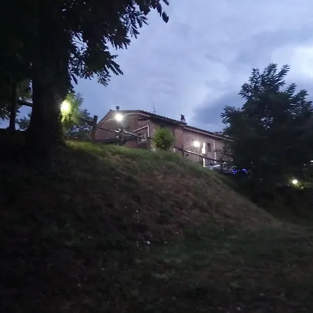 Casolare Toscano Guest House Lorenzana Exterior photo